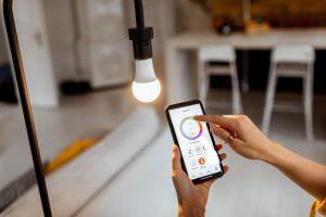 Iluminación inteligente: Cómo transformar la decoración del hogar con tecnología